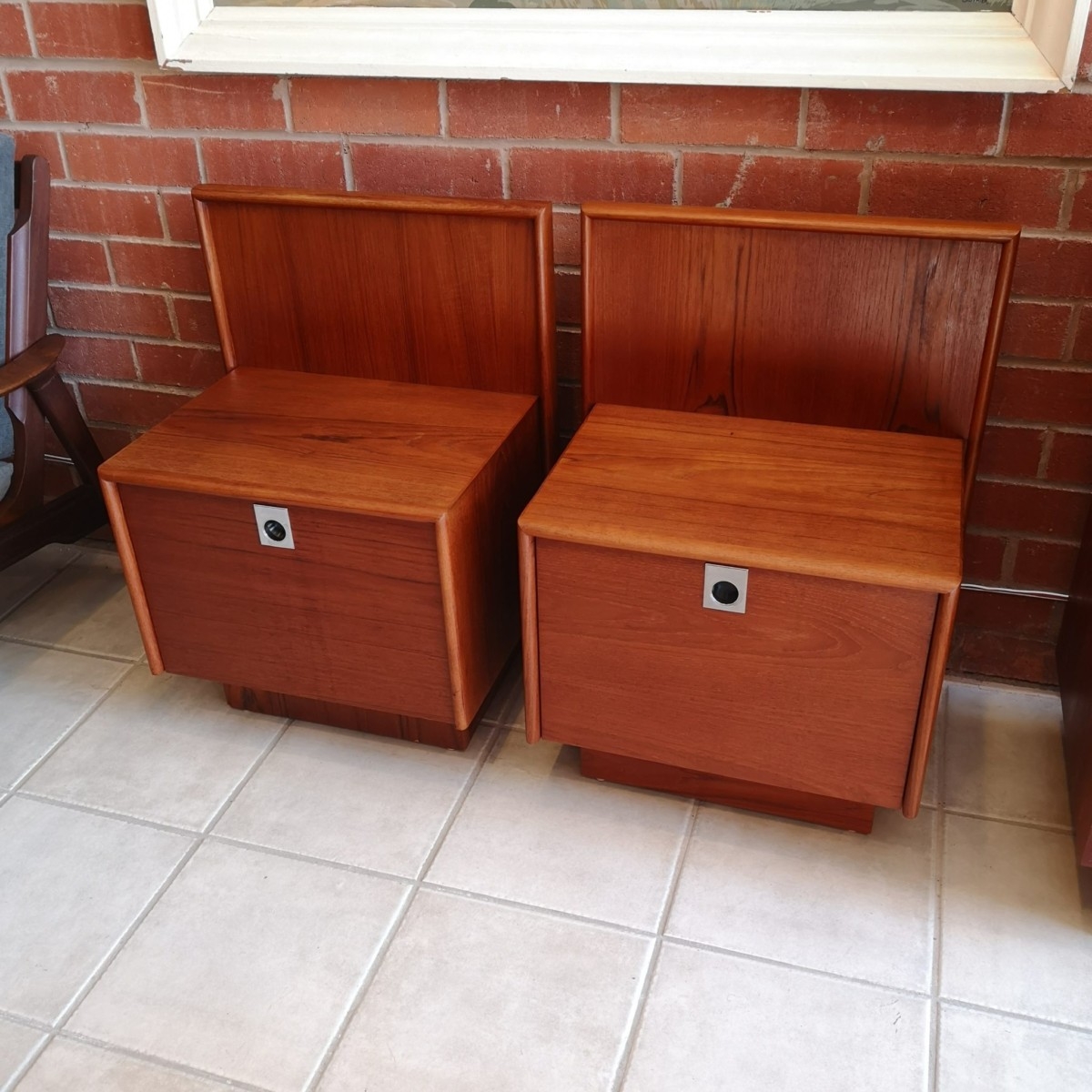 Night Tables - Set of 2
