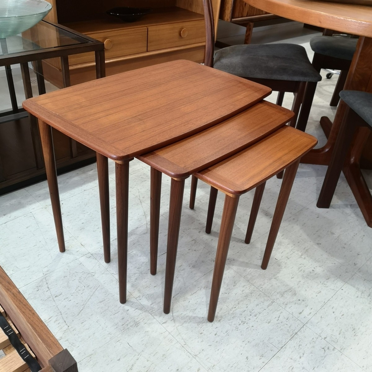 Nesting Table Set