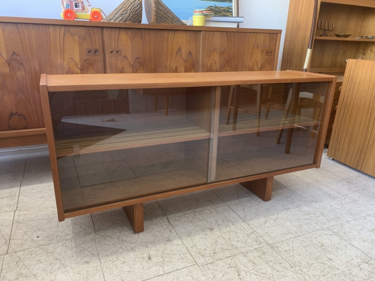 Teak Unit