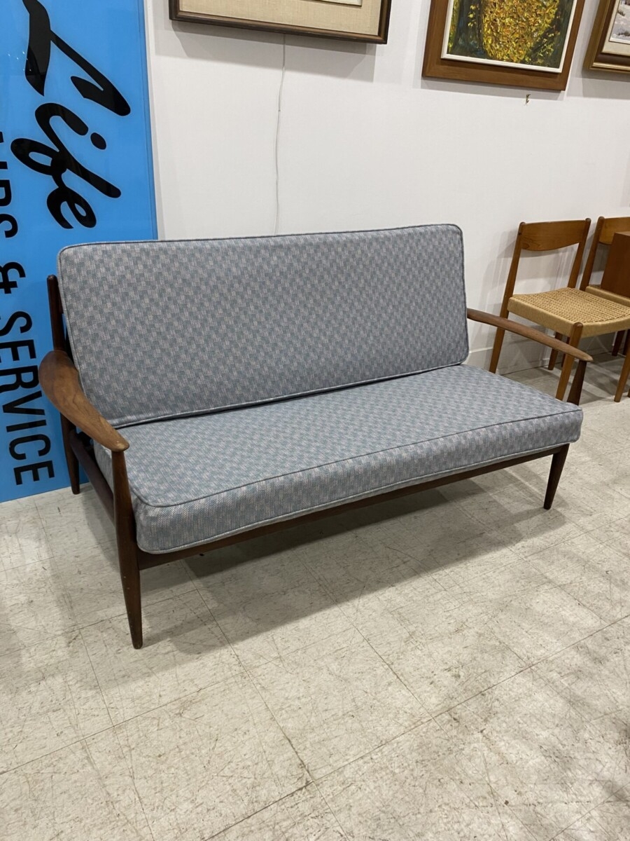 Loveseat