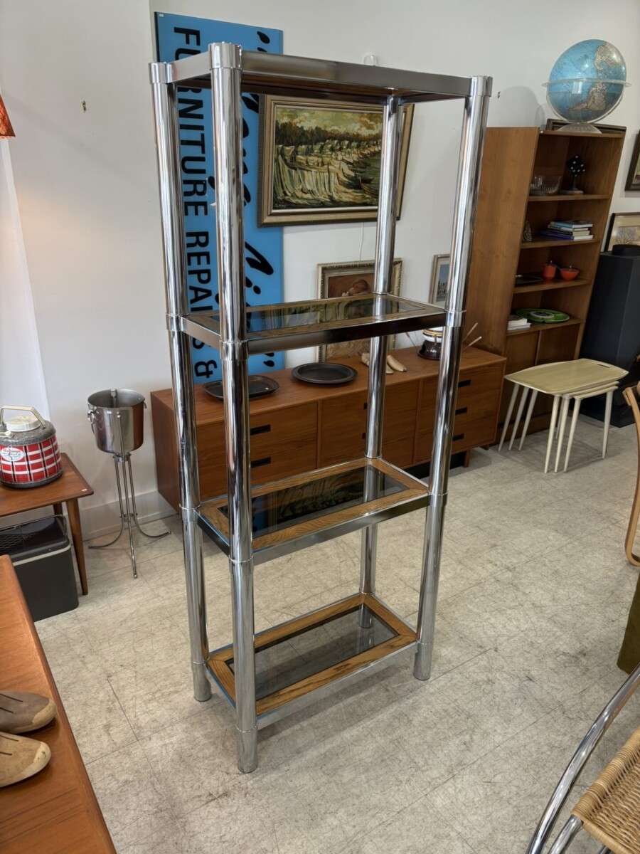 Shelf Unit