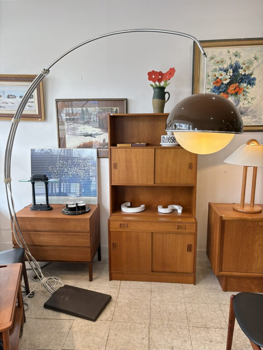 Arc Floor Lamp