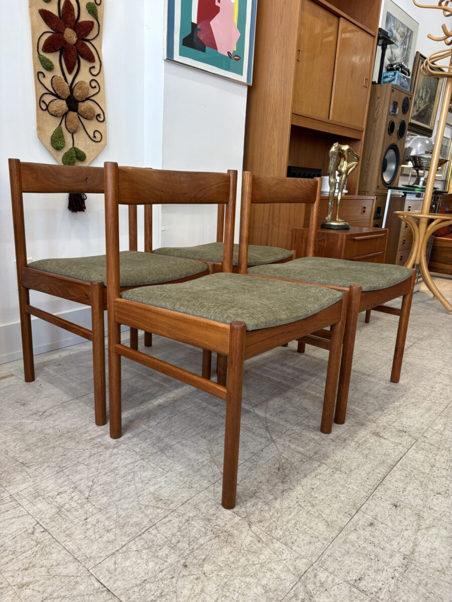 Dining Chairs - Set of 4