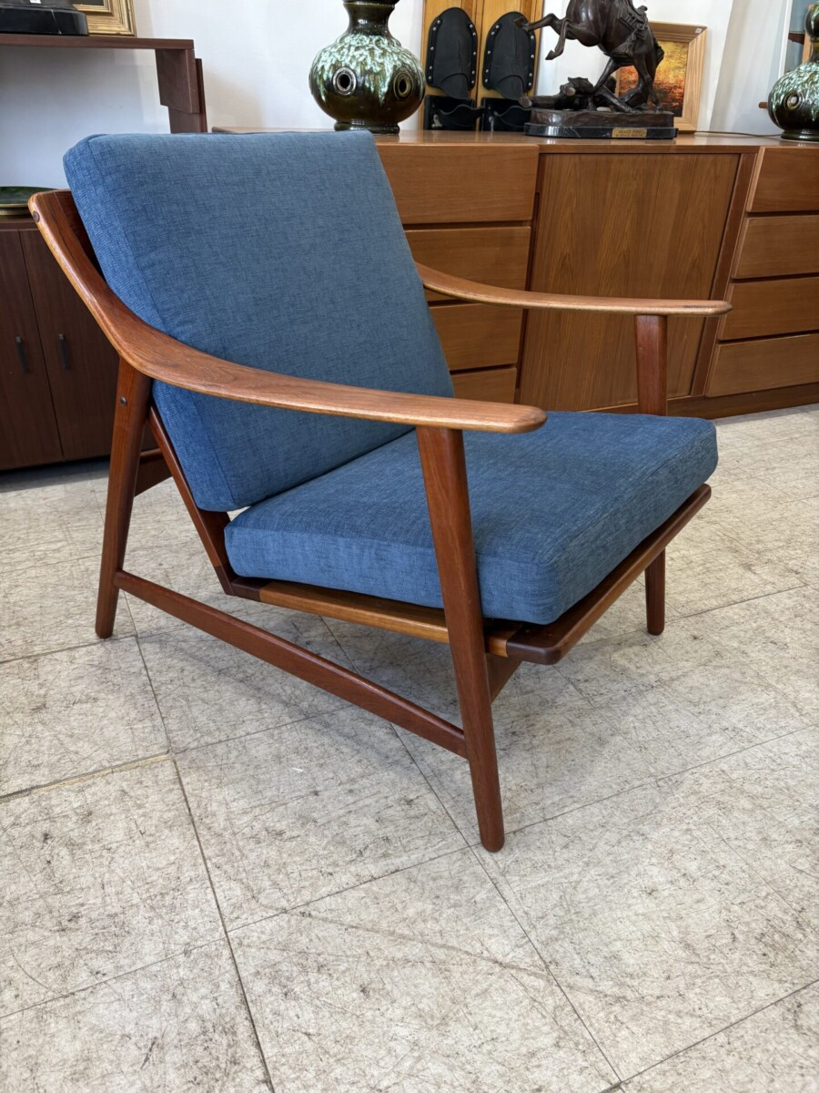 Easy Chair