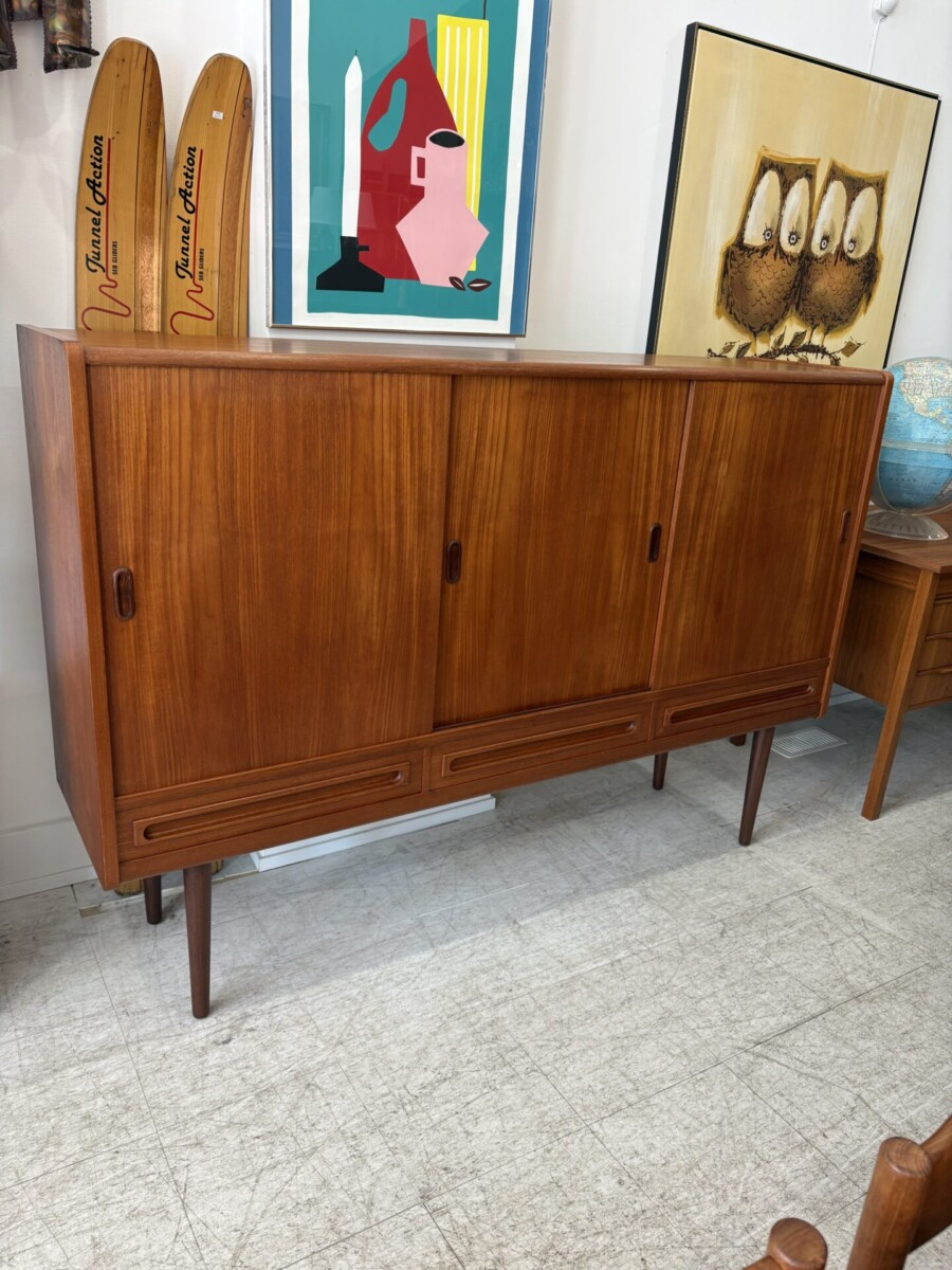 Highboard